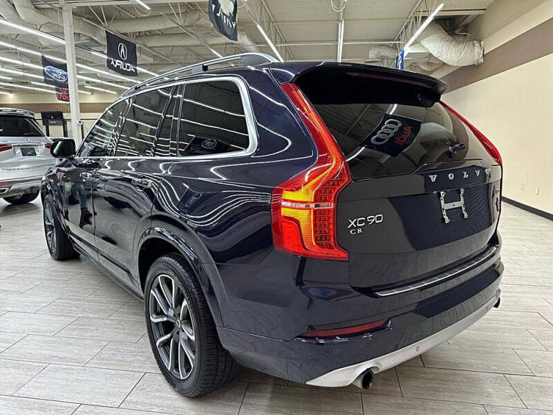 2019 Volvo XC90 T5 Momentum