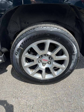 2017 GMC Yukon Denali
