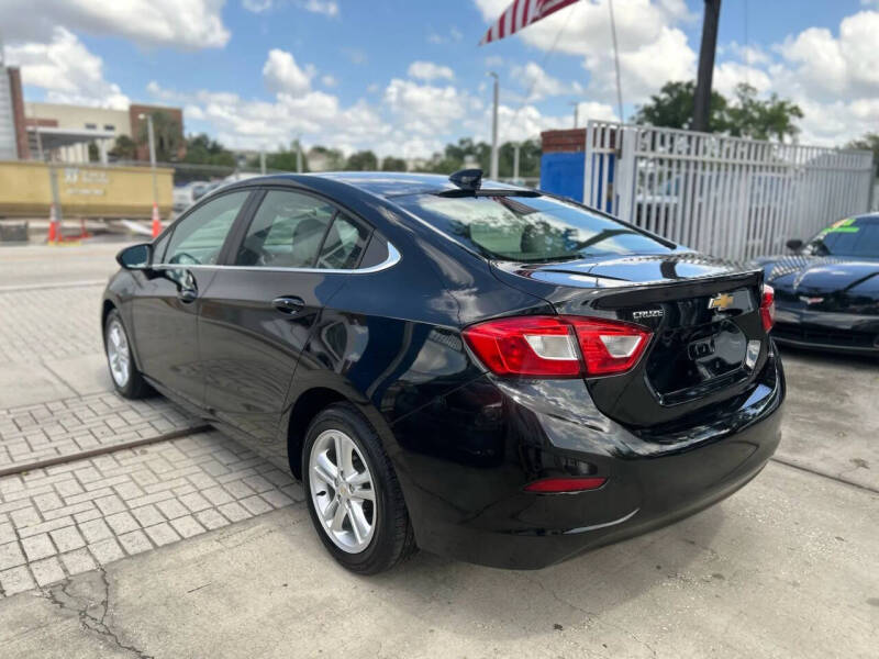 2018 Chevrolet Cruze LT Auto