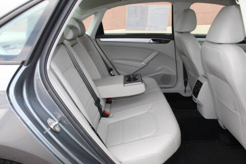 2019 Volkswagen Passat Wolfsburg