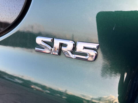 2004 Toyota Tundra SR5