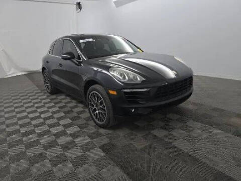 2015 Porsche Macan S