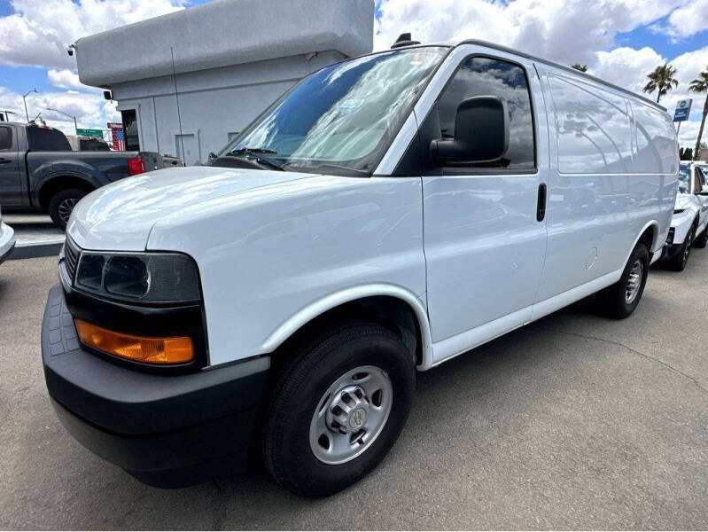 2024 Chevrolet Express 2500