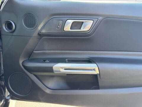 2022 Ford Mustang Mach 1