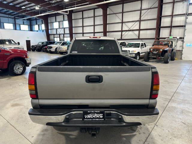 2006 GMC Sierra 2500HD