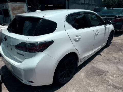 2013 Lexus CT 200h