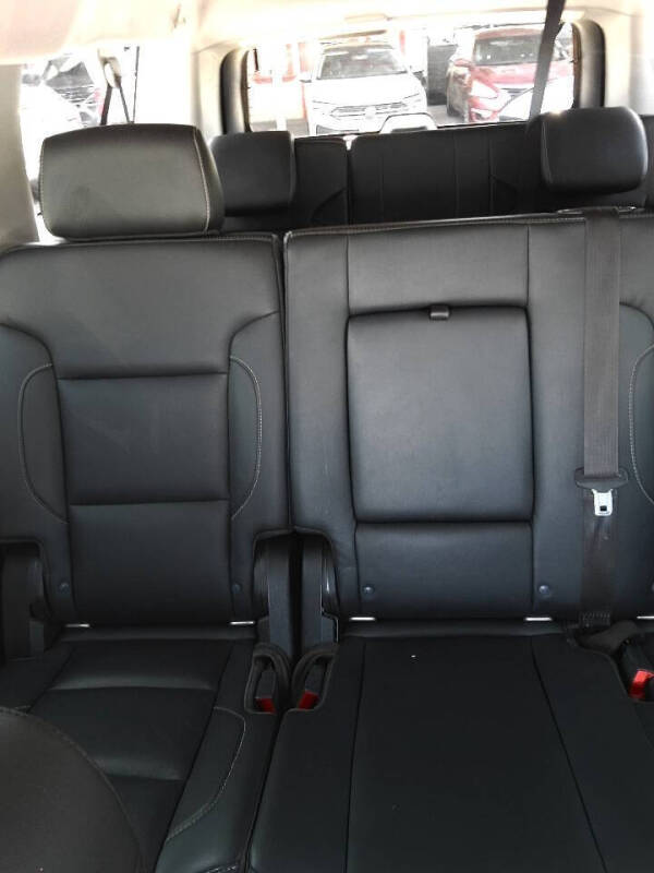 2020 GMC Yukon XL SLT