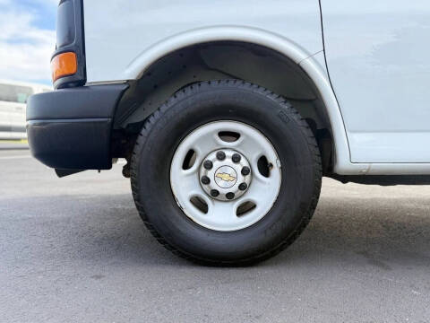 2014 Chevrolet Express LS 2500