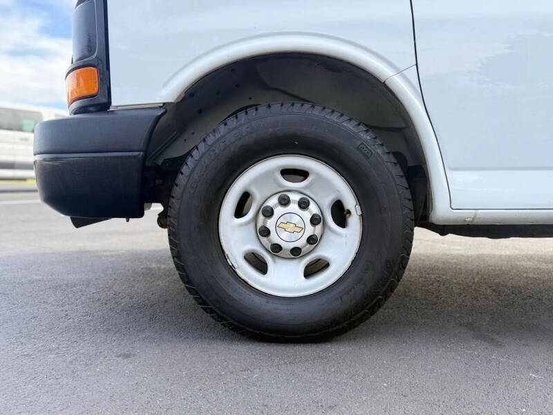 2014 Chevrolet Express LS 2500