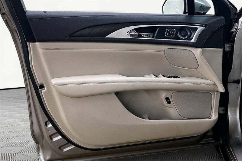 2020 Lincoln MKZ Hybrid Reserve