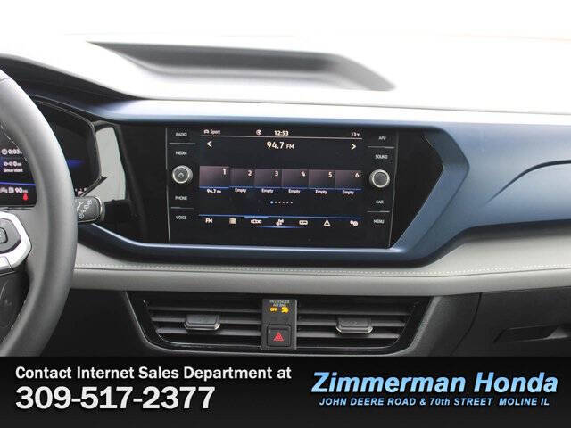 2024 Volkswagen Taos SE 4Motion