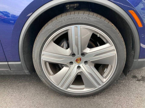 2024 Porsche Macan 4 Electric