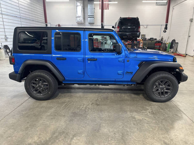 2026 Jeep Wrangler 4-Door Sport RHD's photo
