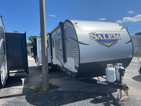 2019 Forest River SALEM for sale at Friendly Finance Auto Sales in Port Richey FL