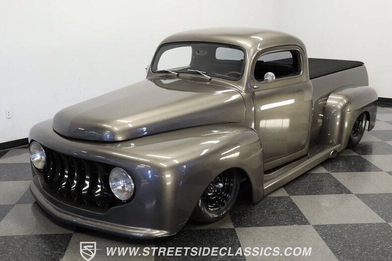1948 Ford F-100