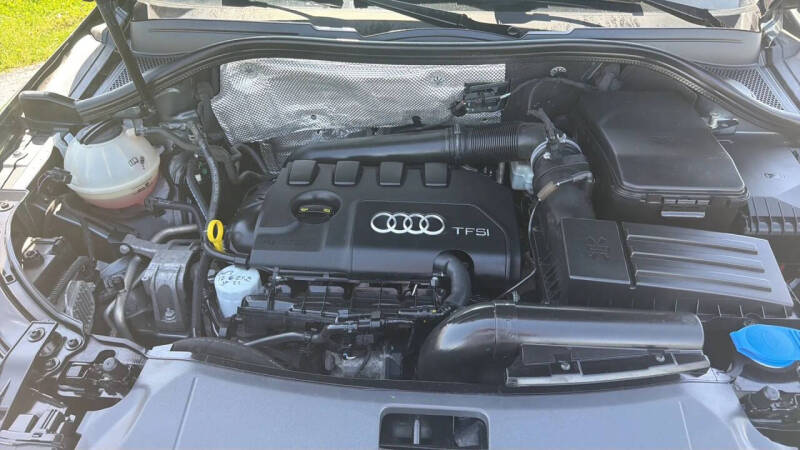 2016 Audi Q3 2.0T quattro Premium Plus