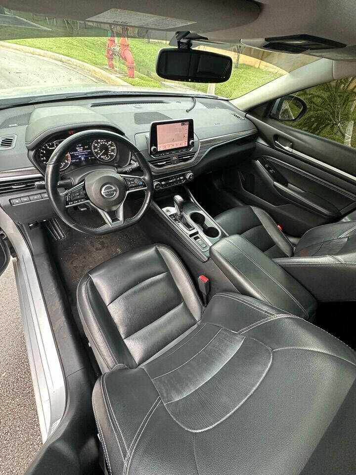 2020 Nissan Altima  - $20,999