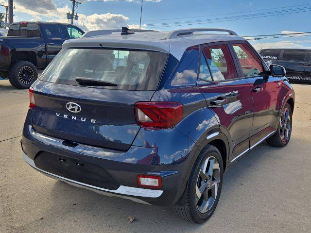 2022 Hyundai Venue Limited