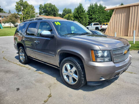 https://cdn05.carsforsale.com/634e8bf95c9aacaa0af9dac2b9824603/480x360/2014-chevrolet-tahoe-ltz-4x4-4dr-suv.jpg