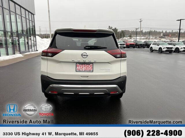2021 Nissan Rogue Platinum