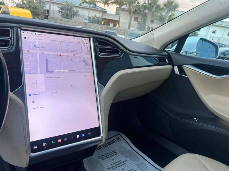 2014 Tesla Model S
