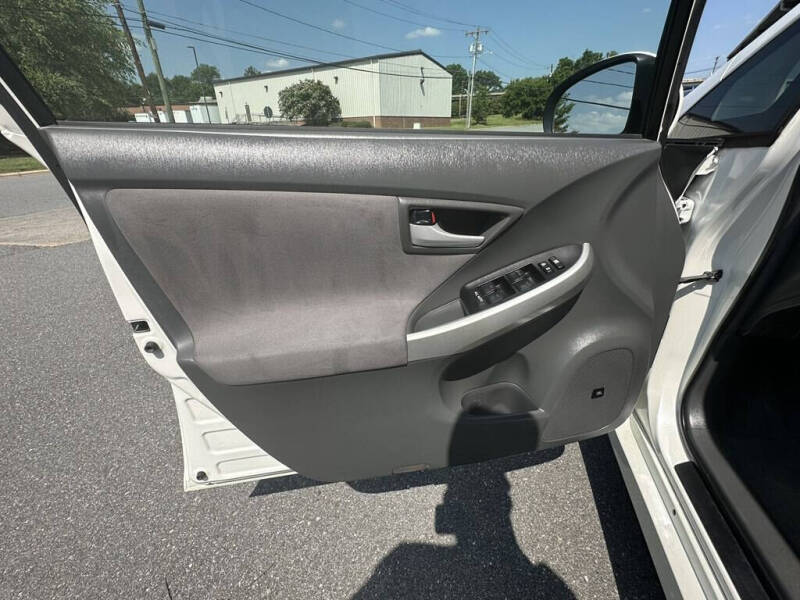 2011 Toyota Prius One