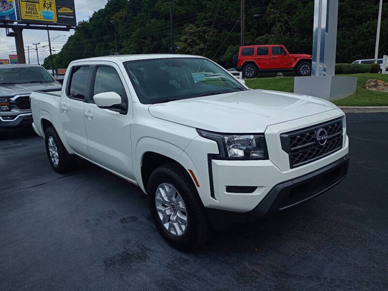 2022 Nissan Frontier SV's photo