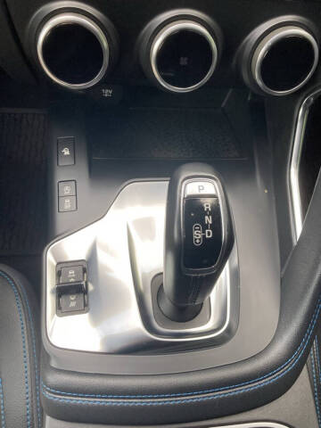 2019 Jaguar E-PACE P300 R-Dynamic SE