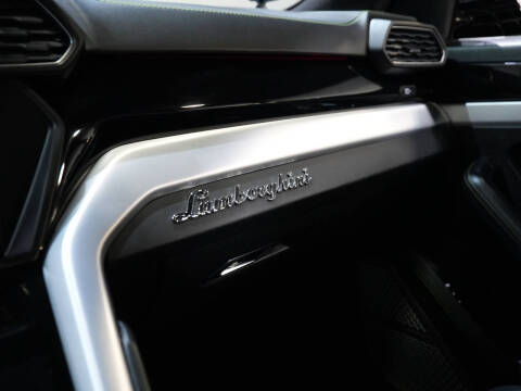 2019 Lamborghini Urus