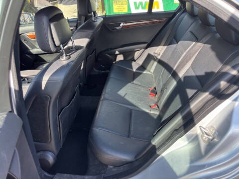 2010 Mercedes-Benz C-Class C 300 Luxury 4MATIC