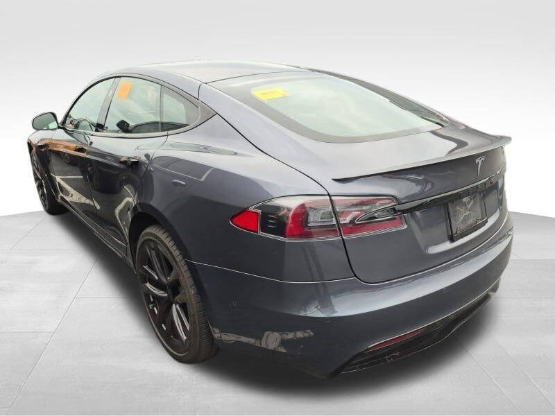 2022 Tesla Model S Plaid