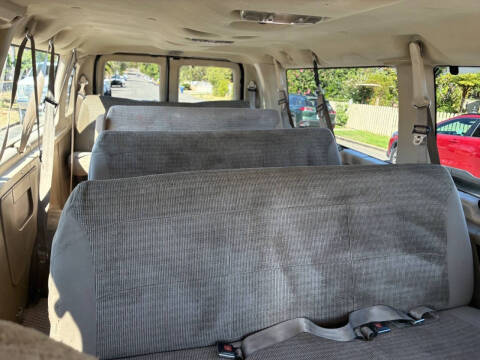2003 Ford E-Series E-350 SD XLT