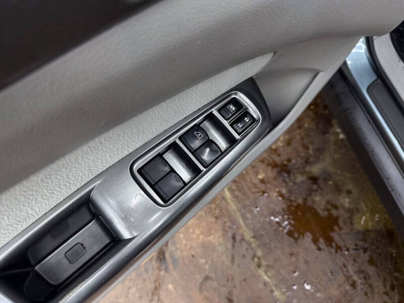 2013 Subaru Forester 2.5X Limited