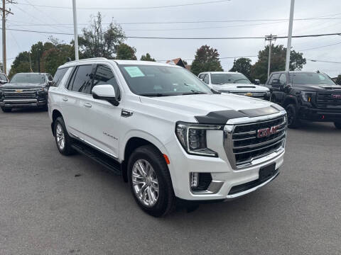 2023 GMC Yukon SLT