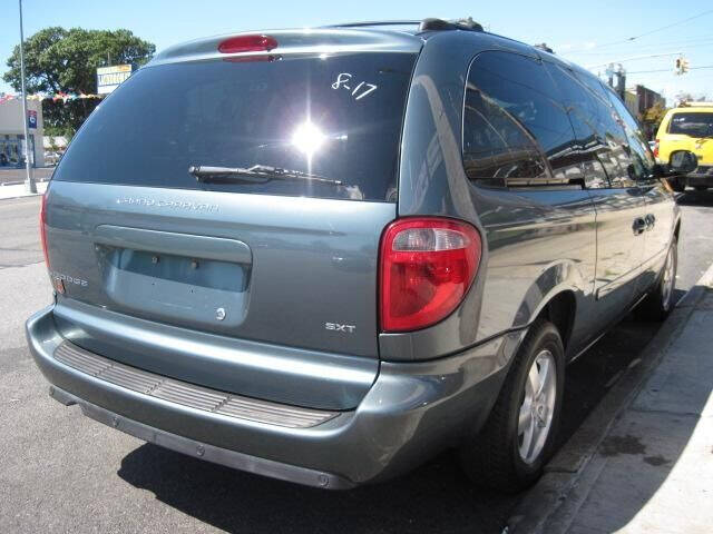 2006 Dodge Grand Caravan SXT
