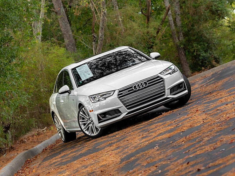 2018 Audi A4 2.0T quattro Prestige