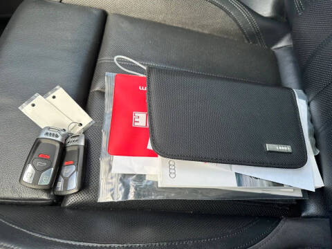 2018 Audi SQ5 3.0T quattro Premium Plus