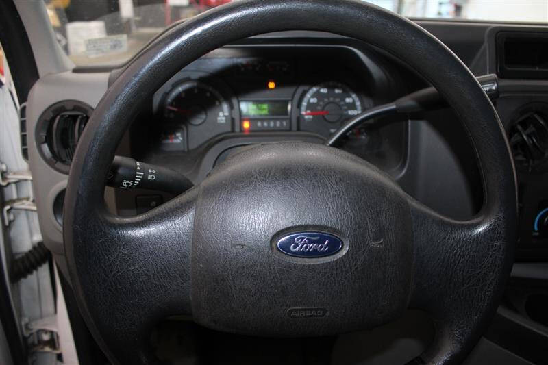 2014 Ford E-Series E-250