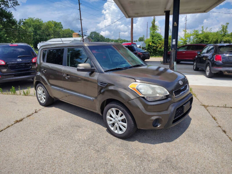 2012 Kia Soul +