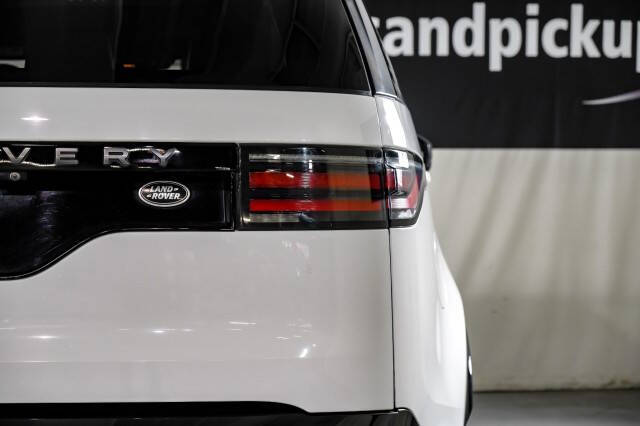 2021 Land Rover Discovery P300 S R-Dynamic