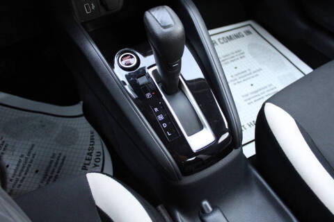 2022 Nissan Versa SV