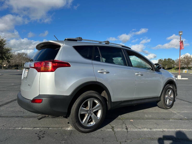 2015 Toyota RAV4 XLE