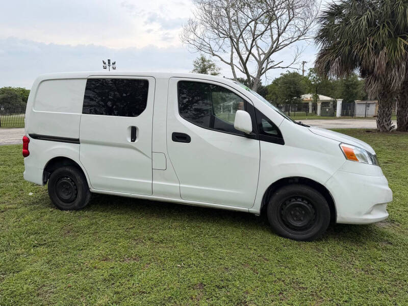 2020 Nissan NV200