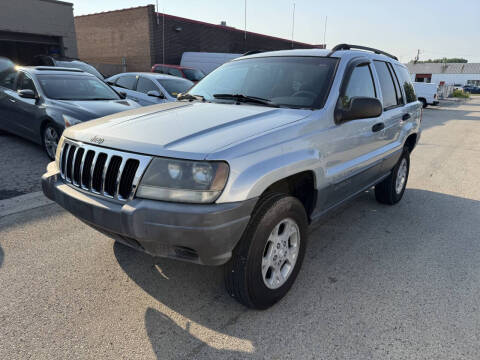 2002 Jeep Grand Cherokee for sale at AUTOSAVIN in Villa Park IL