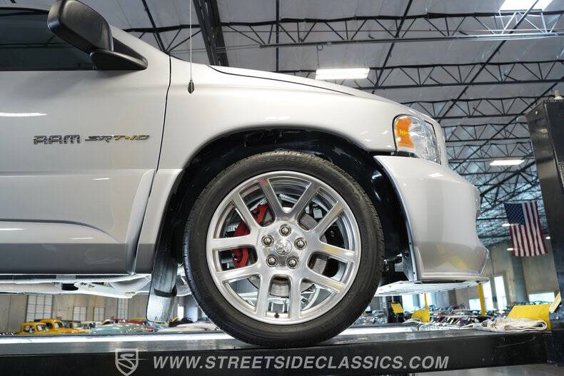 2004 Dodge Ram 1500 SRT-10