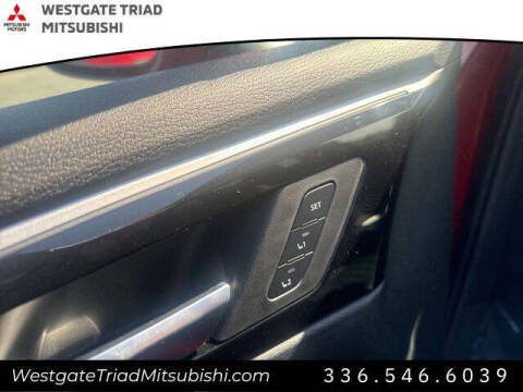 2025 Mitsubishi Outlander PHEV SEL