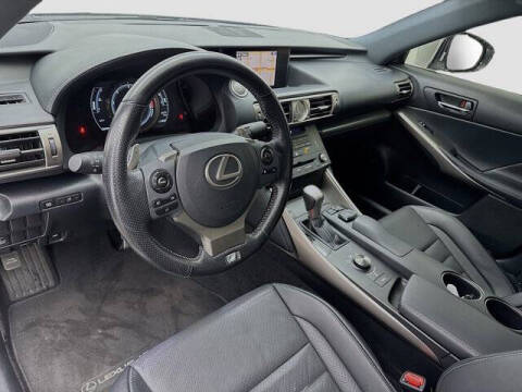 2016 Lexus IS 200t
