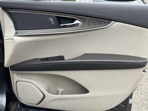 2017 Lincoln MKX Reserve