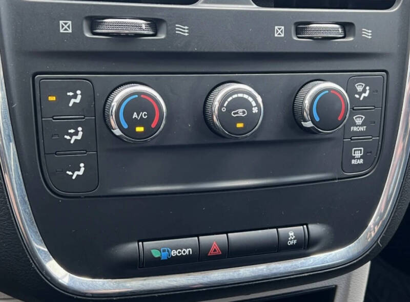 2014 Dodge Grand Caravan SE