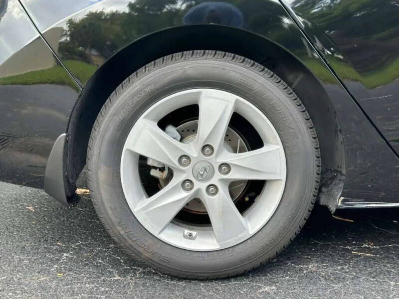 2012 Hyundai Elantra